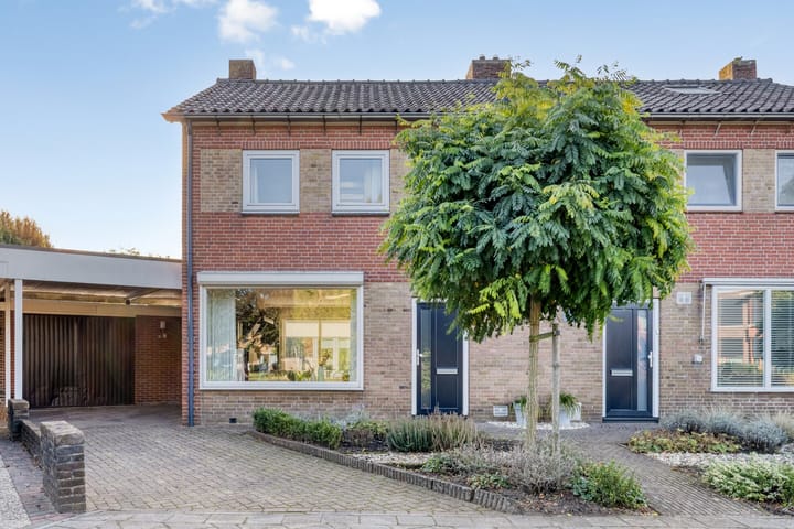 Adriaan van Ostadestraat 16 in Haaksbergen foto