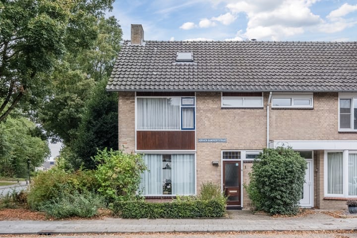 Foto van woning Adriaen Banckertstraat 1, Geldrop