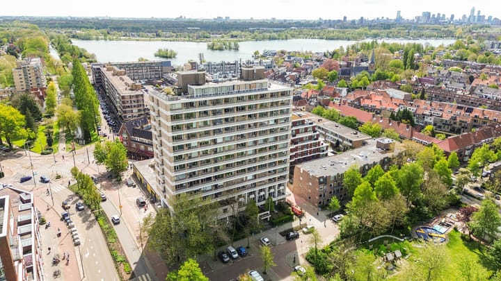 Foto van woning Adriaen van der Doeslaan 201, Rotterdam