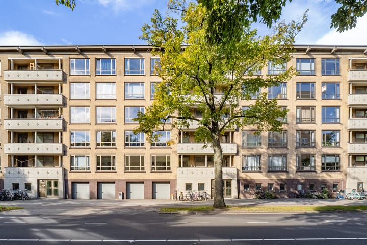 Adriaen van Ostadelaan 165 in Utrecht foto