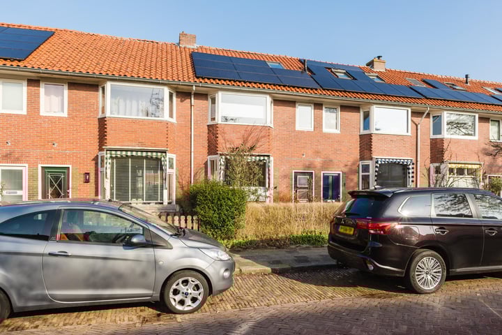 Aert van der Neerstraat 36 in Leeuwarden