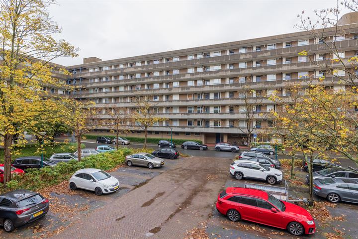 Aert van Neslaan 433 in Oegstgeest foto