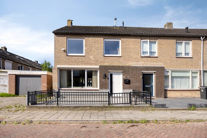 Aert van Nesstraat 2 in 's-Hertogenbosch foto