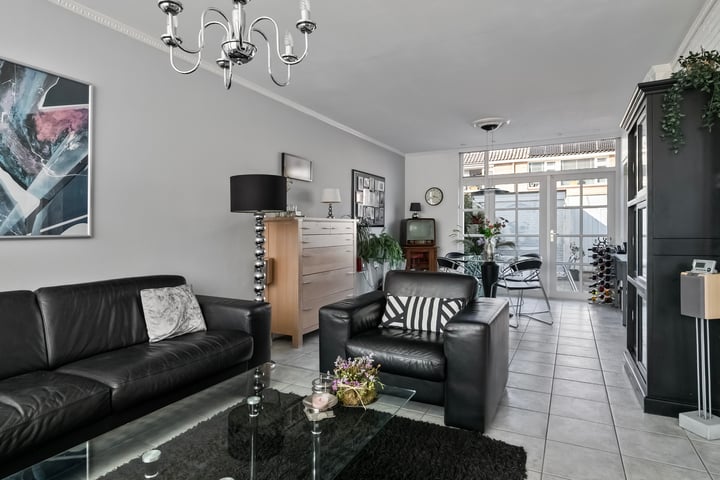 Foto van woning Aert van Nesstraat 22, Hendrik-Ido-Ambacht