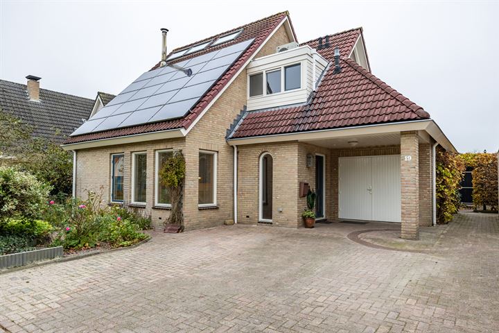Aewal 19 in Winsum foto