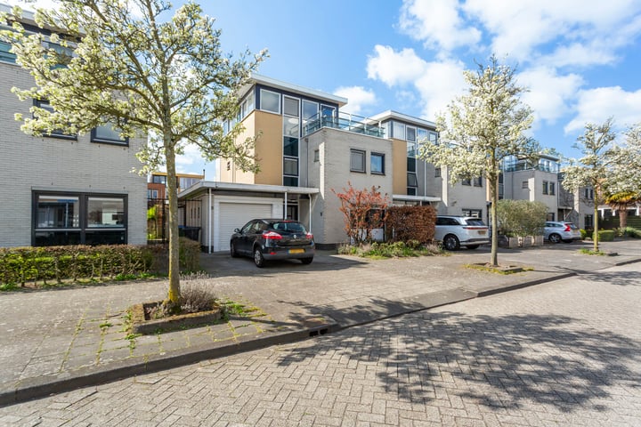 Agnes Cantastraat 9 in Rotterdam foto