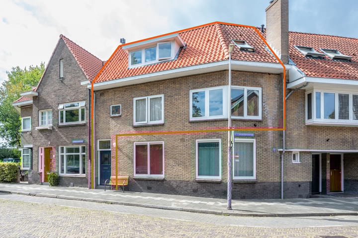 Agnes van Leeuwenberchstraat 23-BSA in Utrecht foto