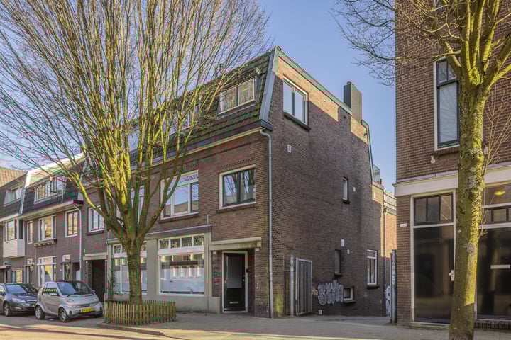 Agnietenstraat 105 in Arnhem foto