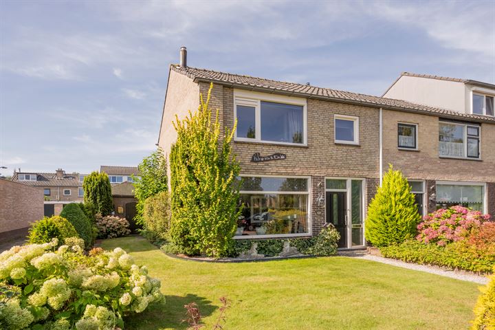 Ahornlaan 11 in Nijkerk foto