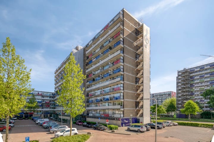Aïdaplein 261 in Alphen aan den Rijn foto