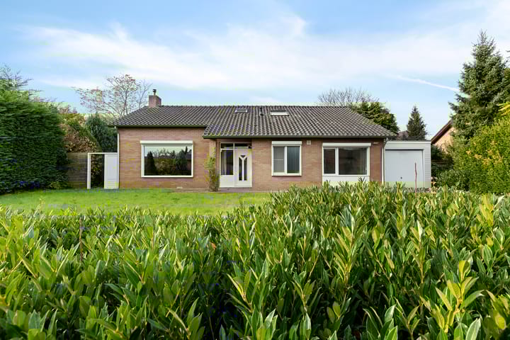 Akeleistraat 1 in Ittervoort