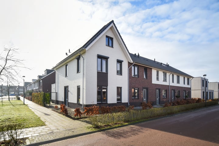 Akker 23 in Holten foto