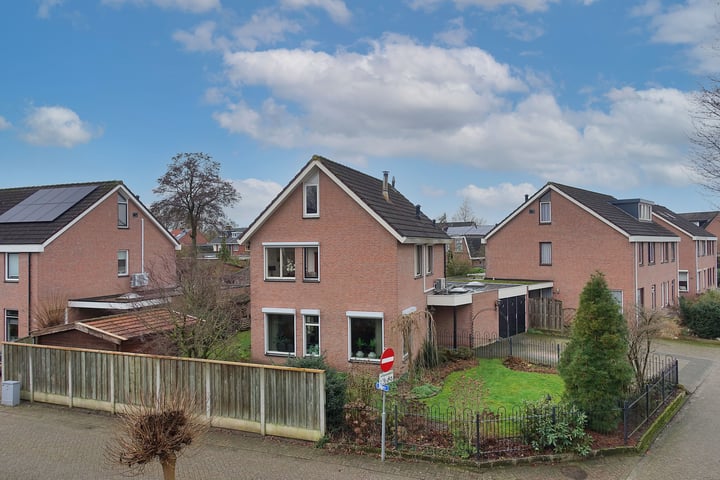 Akker 26 in Borne foto