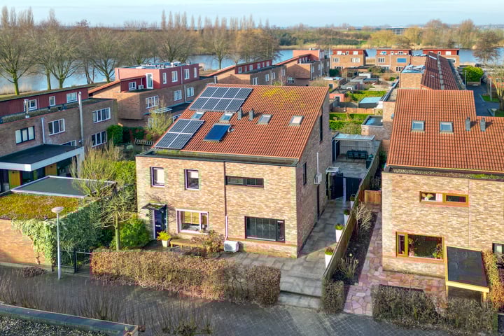 Akkerdistel 5 in De Meern foto