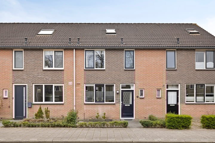 Akkerkers 15 in Oldenzaal foto