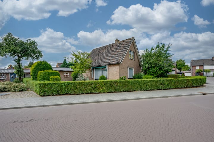 Akkerlaan 1 in Prinsenbeek