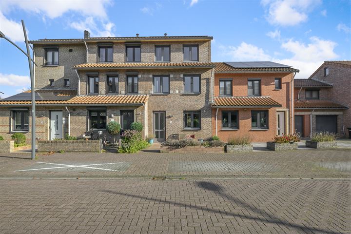 Akkerland 28 in Assendelft foto
