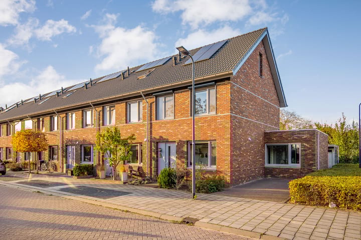 Akkernoot 37 in Nuland foto