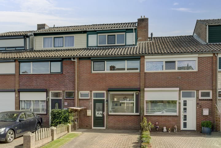 Akkerstraat 6 in Dieren foto