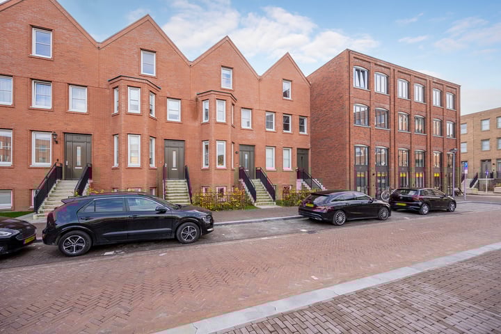 Albaniëstraat 23 in Almere foto