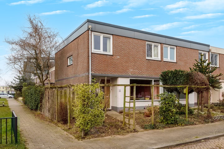 Albardastraat 32 in Nijmegen foto