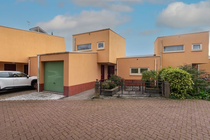 Albast 12 in Heerhugowaard foto