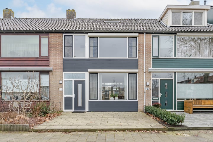 Albert Cuijpstraat 8 in Hazerswoude-Dorp foto