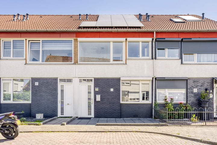 Albert Cuypstraat 13 in Enschede foto