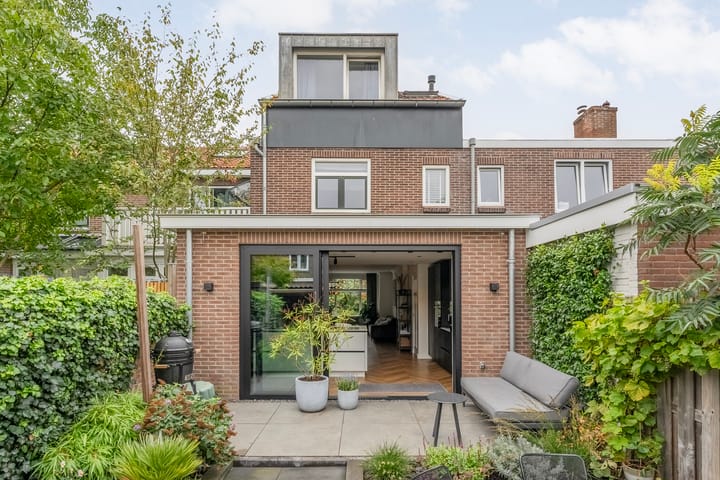 Albert Cuypstraat 40 in Zwolle foto