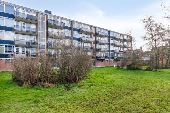 Albert Cuypstraat 63 in Capelle aan den IJssel foto