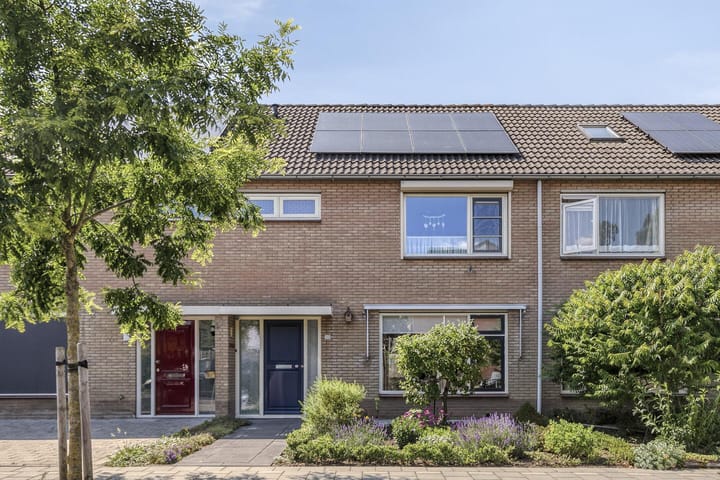 Foto van woning Albert Schweitzerlaan 20, IJsselmuiden