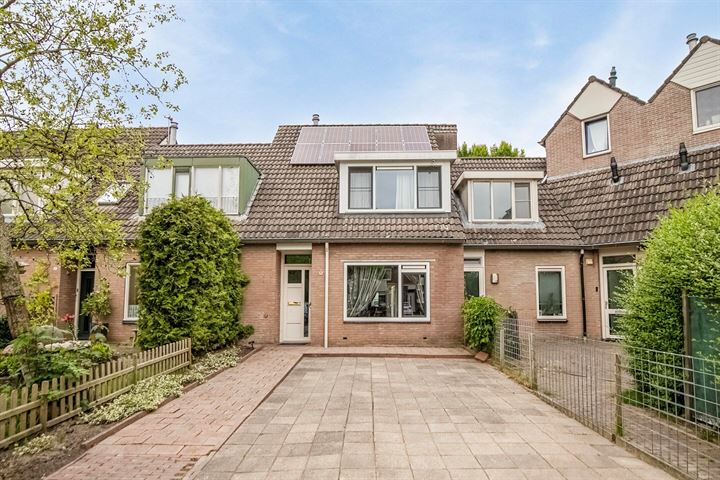 Albert Schweitzerstraat 15 in Leeuwarden foto