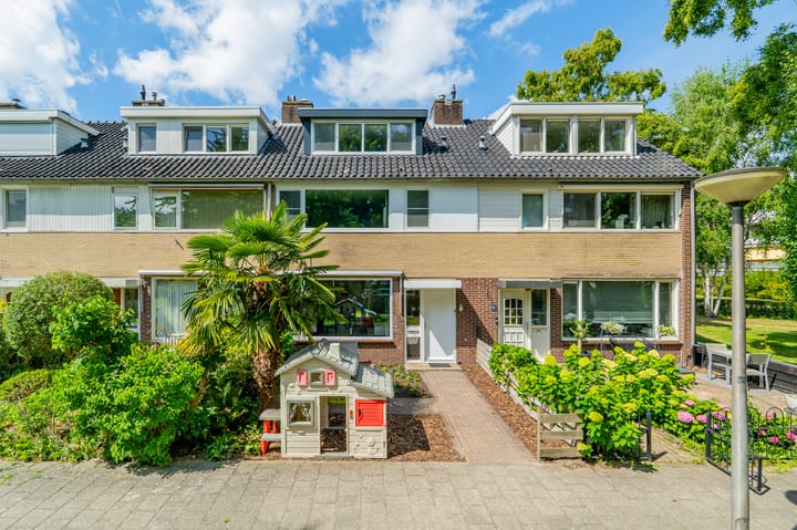 Albert Schweitzerstraat 61 in Diemen foto
