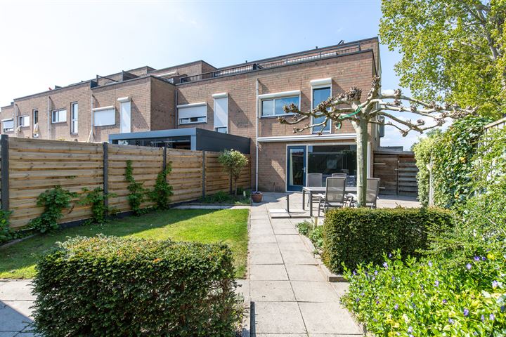 Albert van Dalsumlaan 47 in Arnhem foto
