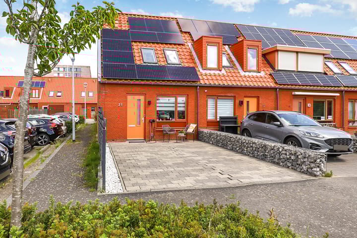 Albertvillelaan 21 in Nieuw-Vennep foto