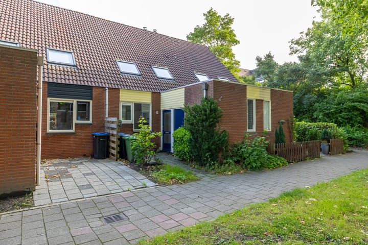 Albrondaheerd 49 in Groningen foto