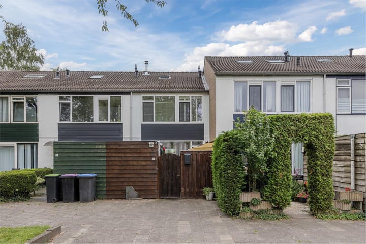 Aldebaranstraat 19 in Spijkenisse foto