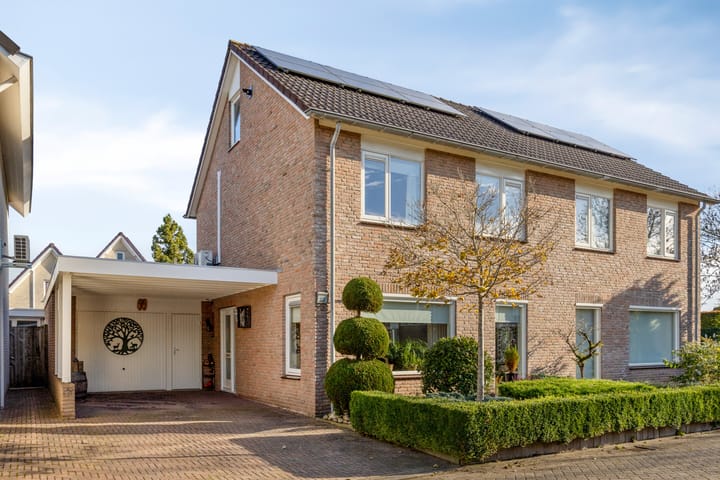 Aldengoor 23 in Almelo foto