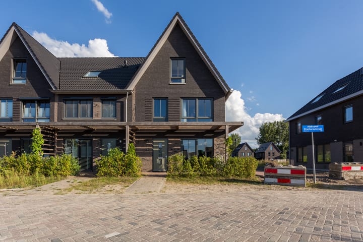 Aleksandr Prochorovstraat 51 in Almere