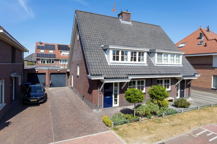 Alet Schoutensingel 24 in Berkel en Rodenrijs foto