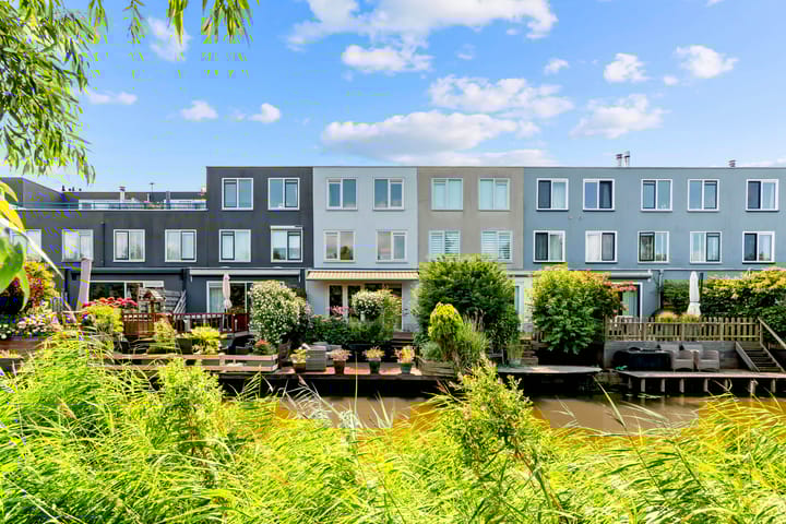Aletta Jacobsstraat 28 in Velserbroek