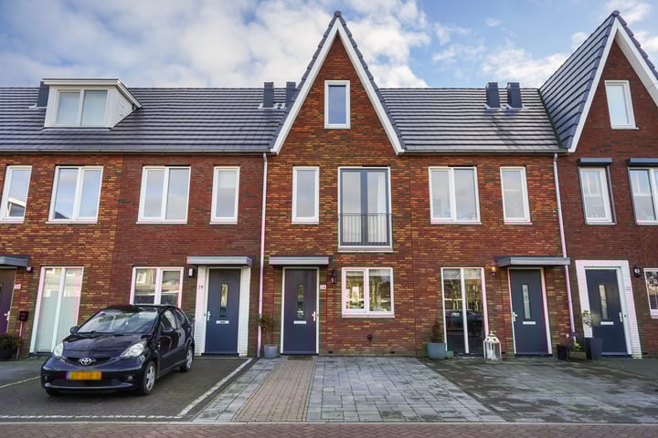 Aletta Rutgersstraat 26 in Maasdijk foto