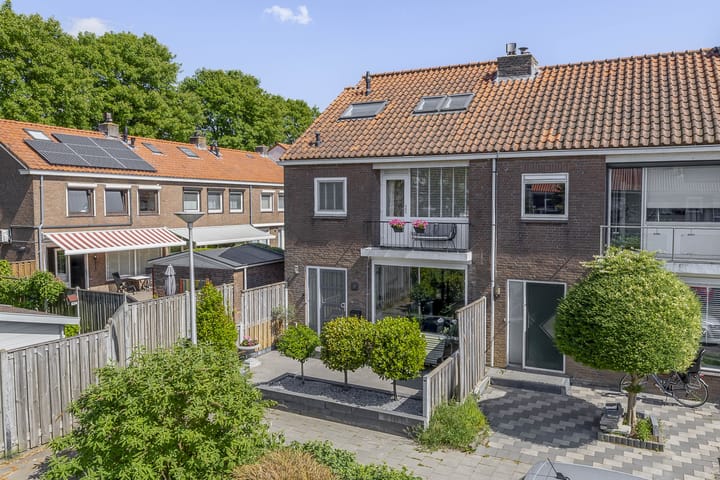 Alexander Verhuellstraat 83 in Brielle foto