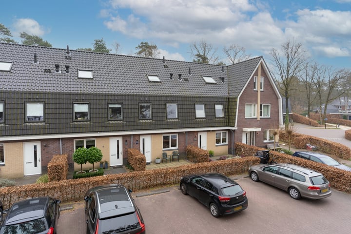 Alexiahof 14 in Ermelo