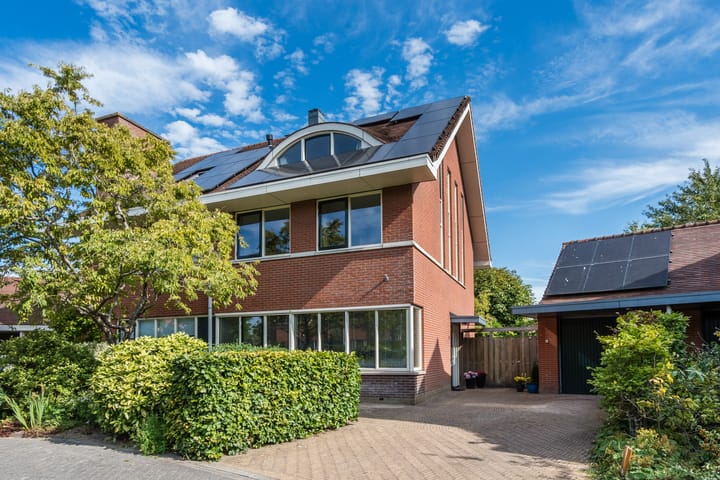 Alida Buitendijk erf 6 in Heerhugowaard foto