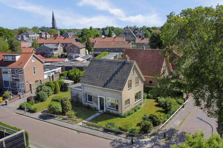 Alingterp 14 in Warmenhuizen foto