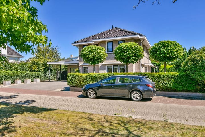 Allegondahoeve 24 in Hoofddorp