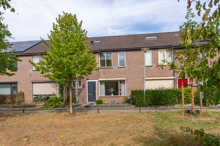 Alpenlaan 187 in Tilburg foto