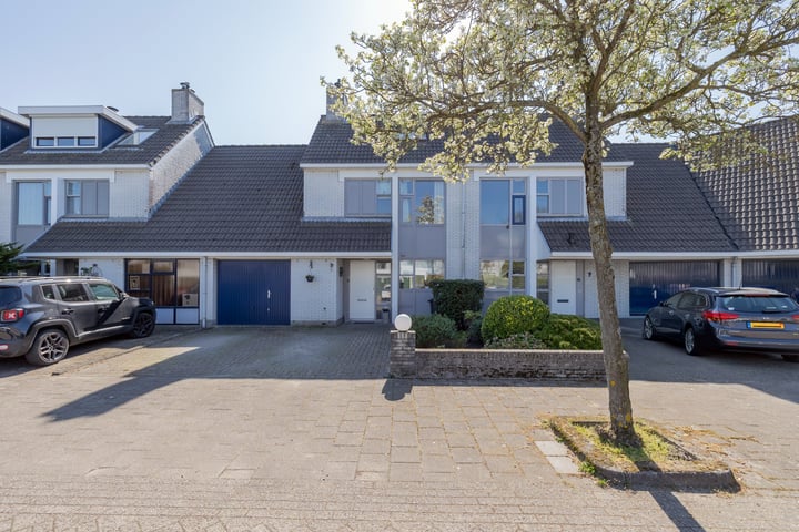 Alphons Diepenbrockhof 11 in Hoofddorp