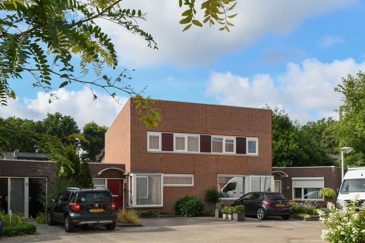 Alstorphiushof 10 in Waalre